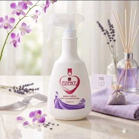 น้ำยาอัดกลีบรีดผ้าเรียบเอสเซ้นซ์แบบสเปรย์ สีม่วง กลิ่นBlossom (รับ7,250แต้ม)