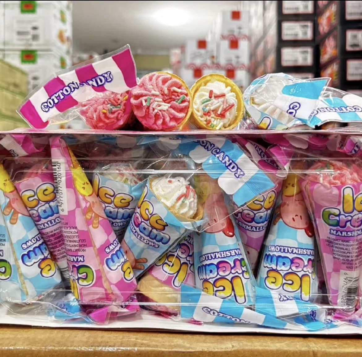 ไอศกรีมมาชเมลโล่ 1กล่อง 30ชิ้น (รับ8,700 แต้ม)