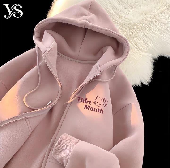 KlTTY เสื้อฮู้ดมีฮู้ดลายน่ารักแขนยาวมีซิปไซร์หลวม เสื้อฮู้ดลายคิตตี้ สวมสบายผ้าฝ้ายสำหรับผู้หญิง เสื้อถักแบบฟิต COD (รับ16,200แต้ม)