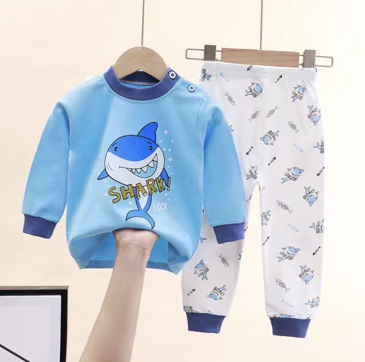 ชุดนอนเด็กแขนยาว ขายาวปลาฉลามฟ้าSize100 ส่งจากไทย เด็กหญิง เด็กผู้ชาย(รับ8,700 แต้ม)