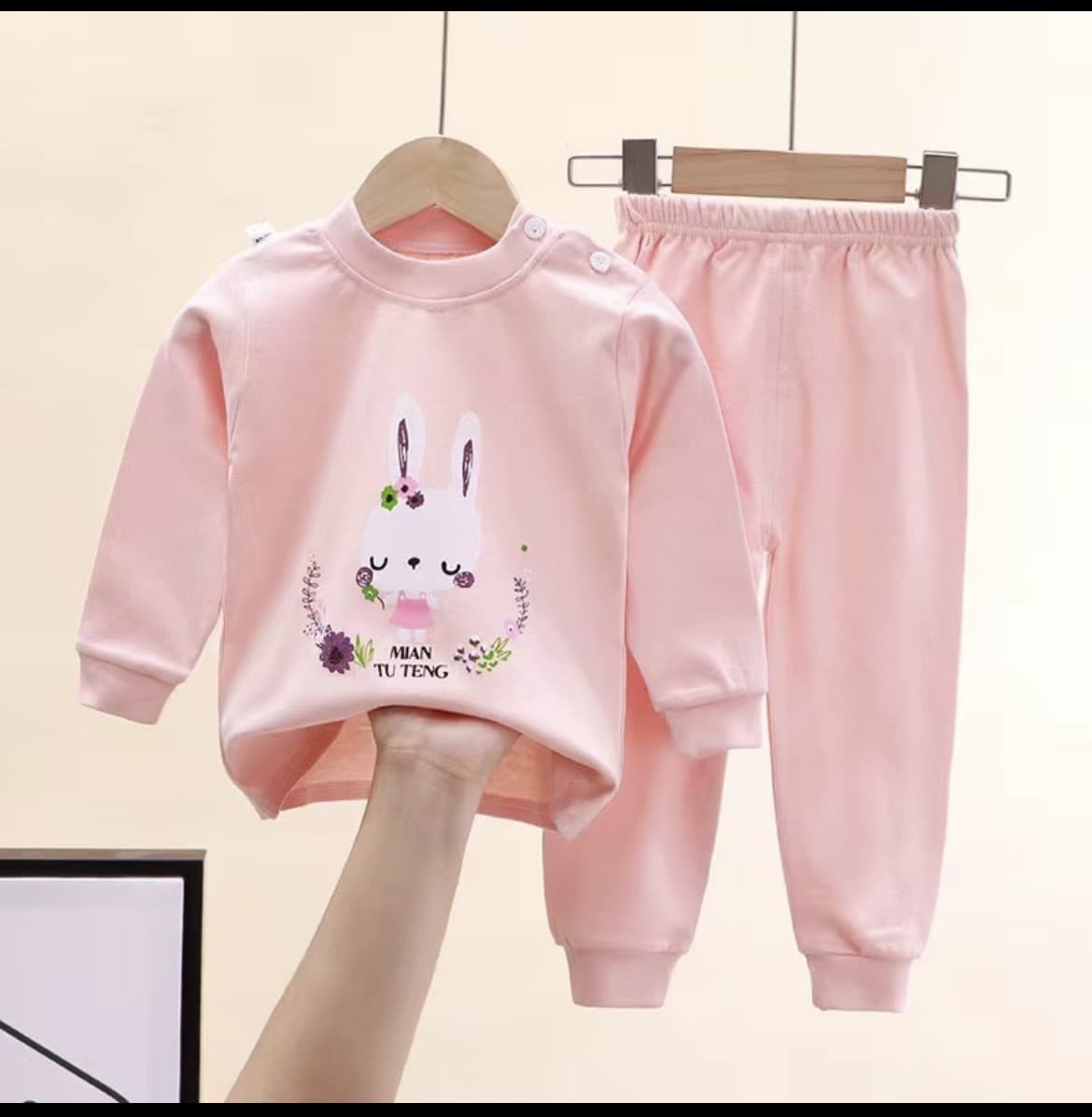 ชุดนอนเด็กแขนยาว ขายาวกระต่ายชมพู size100 ส่งจากไทย เด็กหญิง เด็กผู้ชาย(รับ8,700 แต้ม)