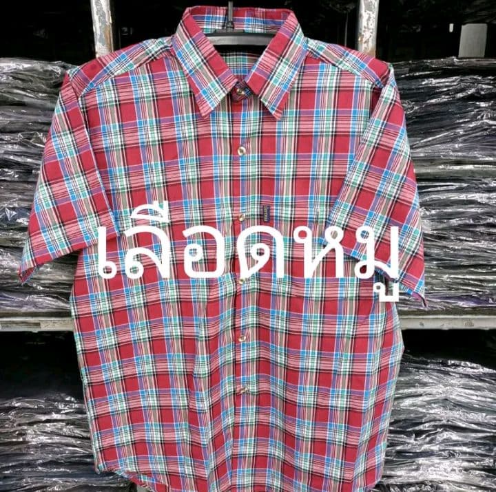 สีเลือดหมู เสื้อเชิ้ตแขนสั้นใส่สบายไม่ร้อน (รับ11,700แต้ม)
