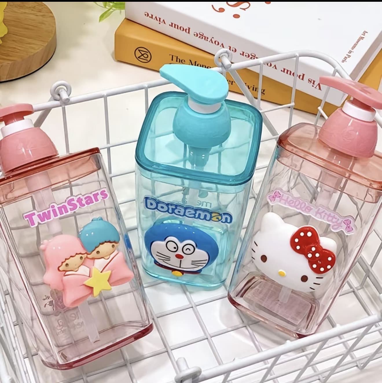 เครื่องจ่ายสบู่ล้างมือ, รีฟิลได้, ขวดแชมพู, ขวดปั๊ม อุปกรณ์อาบน้ำน่ารักเปล่า, ขวดโลชั่น Cinnamoroll การ์ตูน, แฟชั่น, 420ml, อุปกรณ์ห้องน้ำ (รับ 8,900 แต้ม)