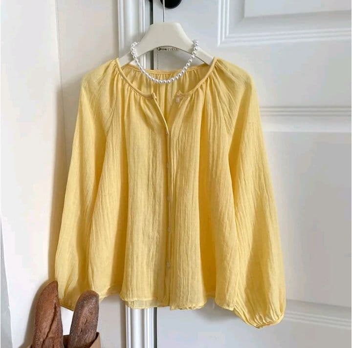 สีเหลือง เสื้อกันแดด สไตล์รีสอร์ทย้อนยุค ทำจากผ้าฝ้ายลินินใยไหม แขนบอลลูนฤดูร้อน ของผู้หญิง พร้อมเสื้อคาร์ดิแกนตุ๊กตาเครื่อง ปรับอากาศ (รับ12,700แต้ม)