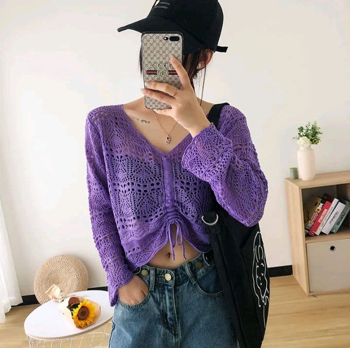 สีม่วง เสื้อคลุมแขนยาวตาข่ายไหมพรม ดีเทลเชือกรูดด้านหน้า ผ้านิ่มใส่สบาย คอวี (รับ10,700แต้ม)