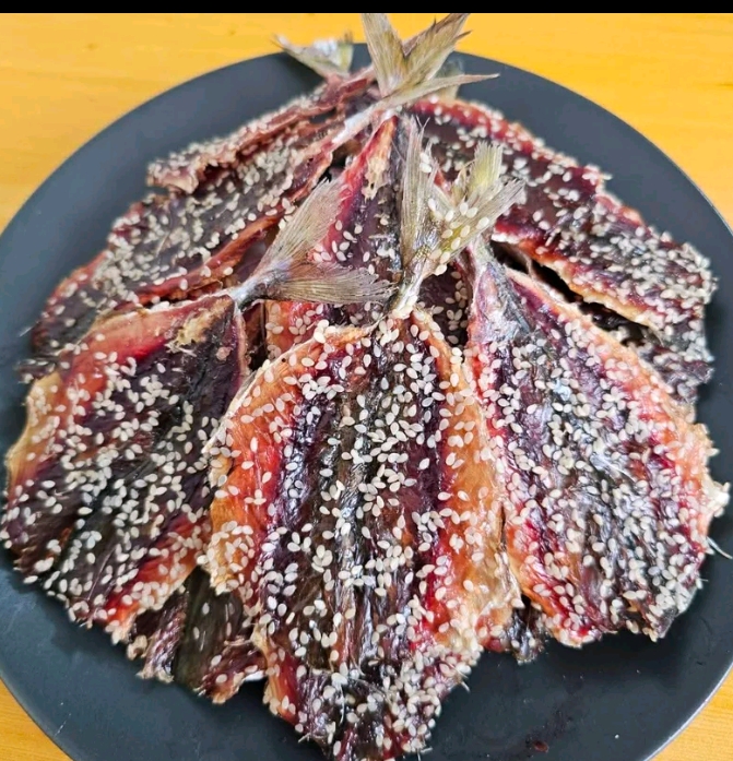 ปลาทูหวาน (โรยงา) เกรดส่งออก ราคาพิเศษ เก็บได้นาน 250 g (รับ11,700แต้ม)