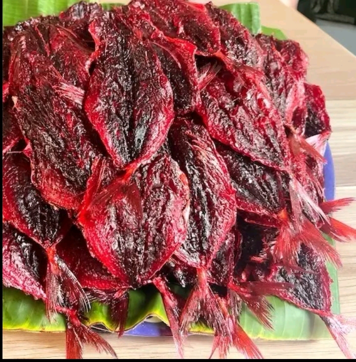ปลาทูแดง เนื้อนุ่ม มีรสหวานเค็ม(รับ10,750แต้ม)