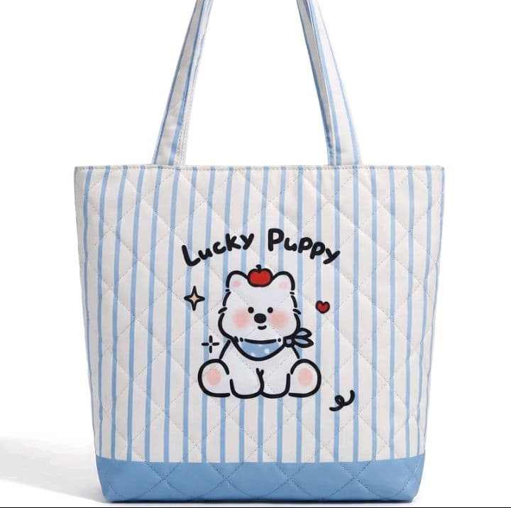 ลาย5-กระเป๋าโท้ตลายHello Kitty มีบุนวมโฟมนุ่ม มากทนทาน ไม่ยับง่าย มีซิปปิดเรียบร้อย ความ มาก สะพายไหล่สะดวก ดีไซน์การ์ตูนยอดนิยม เหมาะพกไปเรียน ทำงาน ช้อปปิ้ง ท่องเที่ยวจุ (รับ11,200แต้ม)