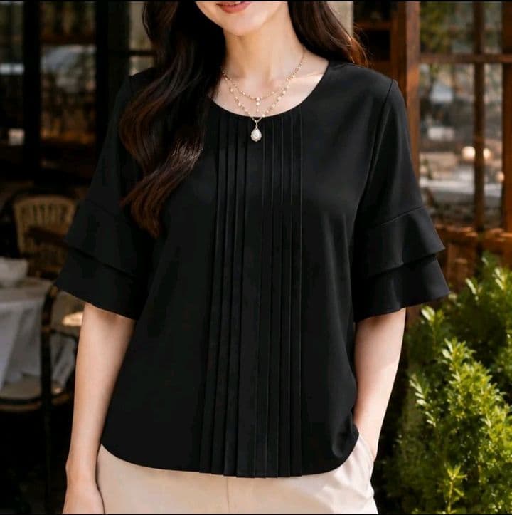 สีดำ ITALY-01**เสื้อแขนระบายตีเกล็ดหน้าอก ขนาดอก106**ผ้าไหมอิตาลี (รับ11,700แต้ม)
